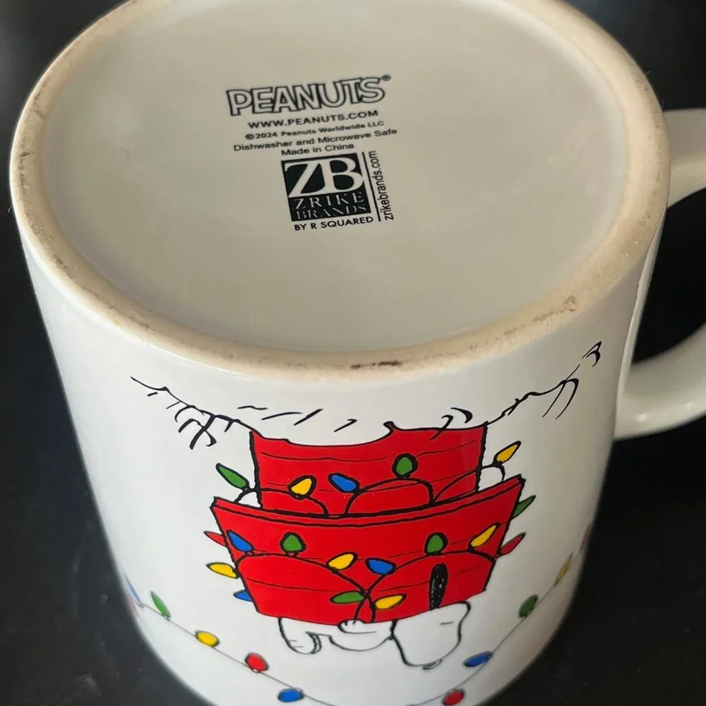 Peanuts 2023‎ Christmas Coffee Mug Snoopy Woodstock ZRike Brands 5” Ceramic